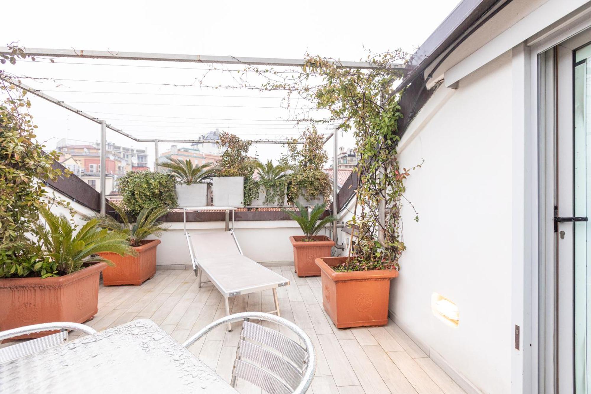 Monte Napoleone Split-Level Terrace Apartment - Top Collection Милан Экстерьер фото